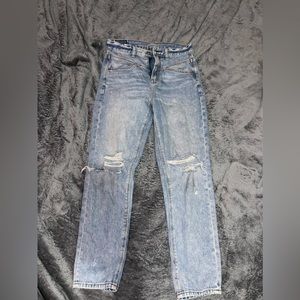 American eagle straight leg mom jeans